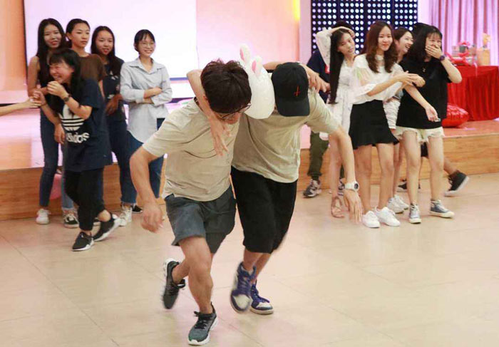 晚會活動中有哪些簡單又好玩的游戲？